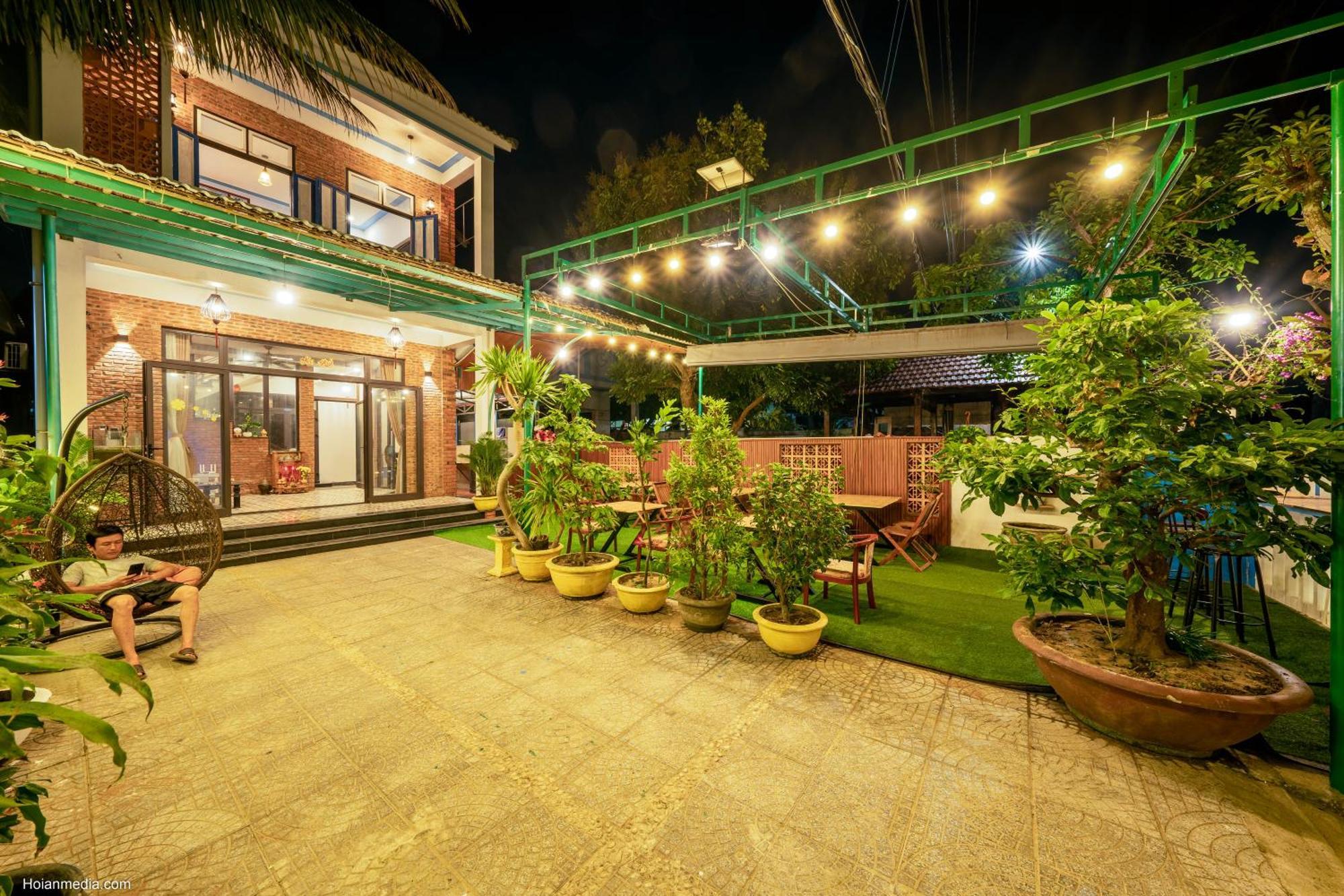 Riverside Dorm And Restaurant Hoi An Exterior foto