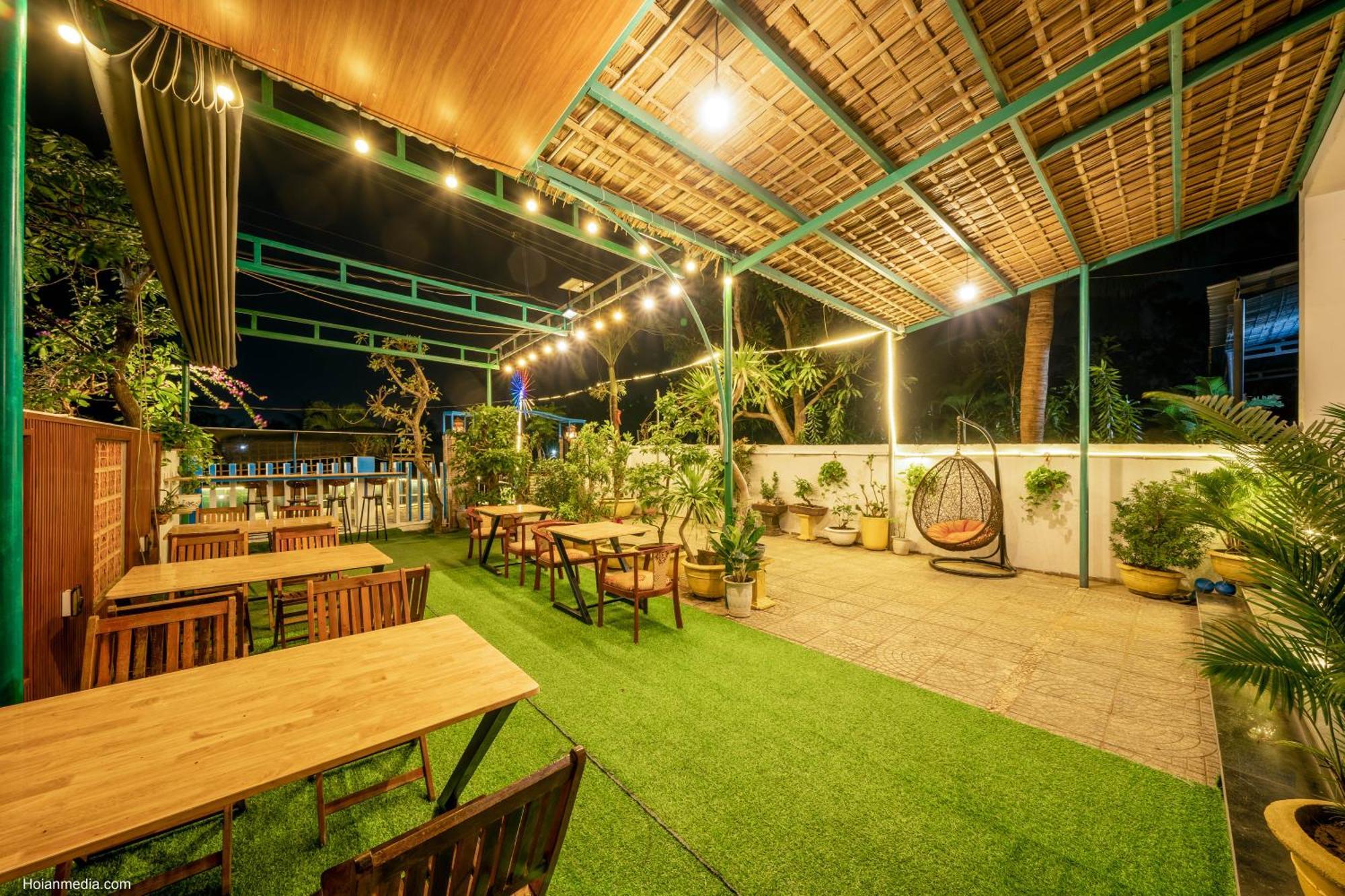 Riverside Dorm And Restaurant Hoi An Exterior foto