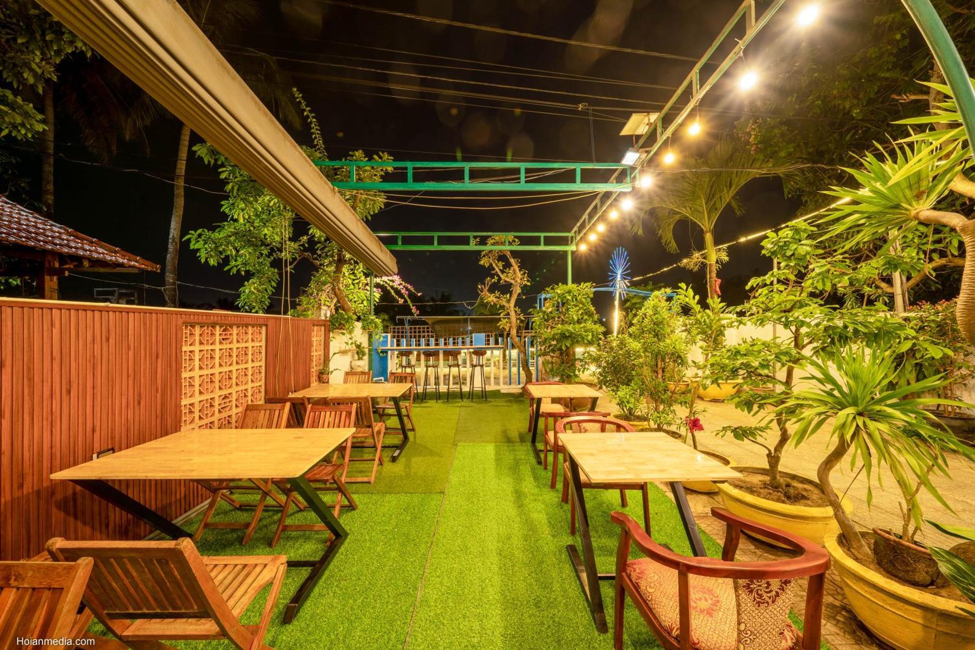Riverside Dorm And Restaurant Hoi An Exterior foto