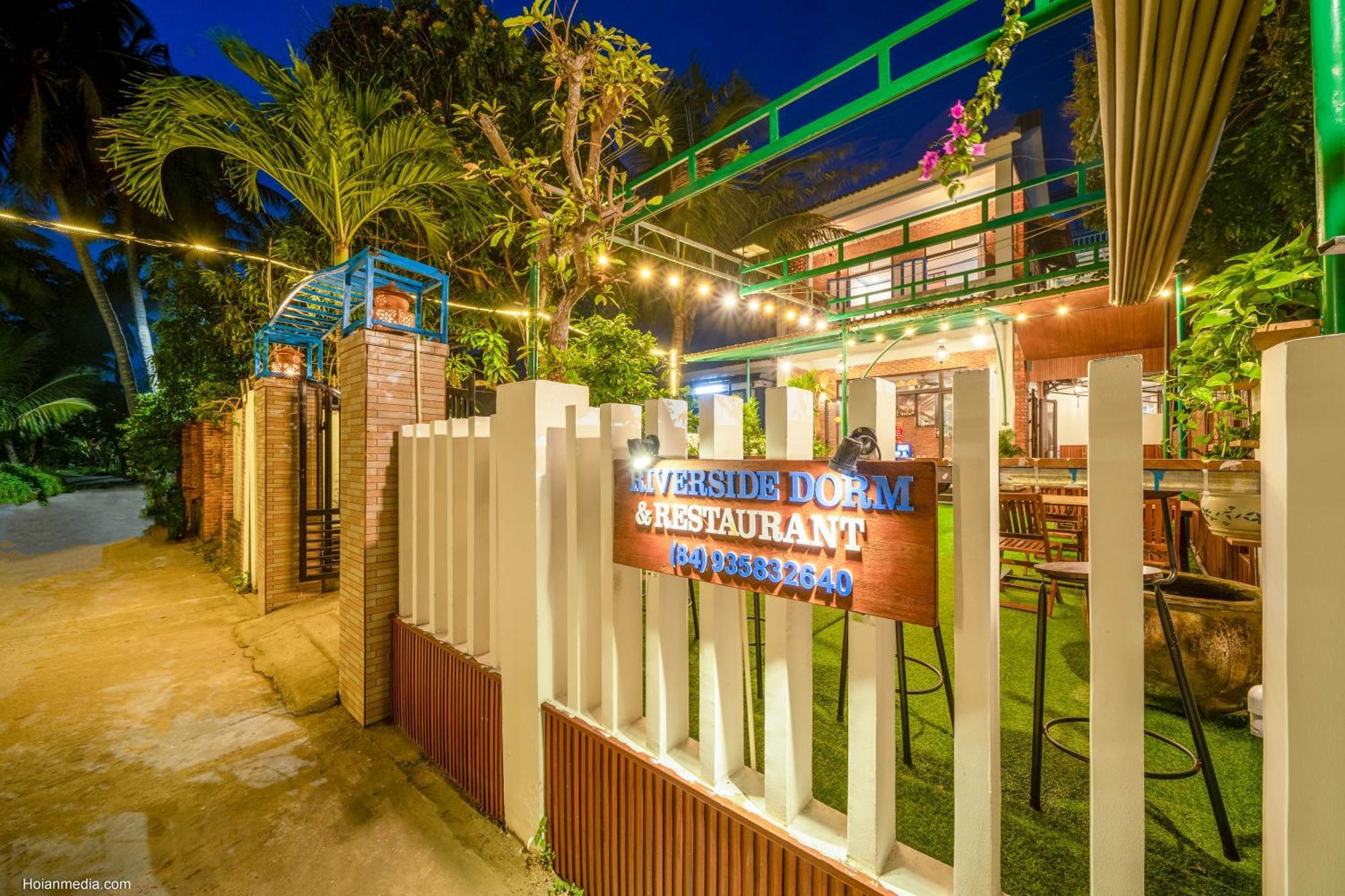 Riverside Dorm And Restaurant Hoi An Exterior foto